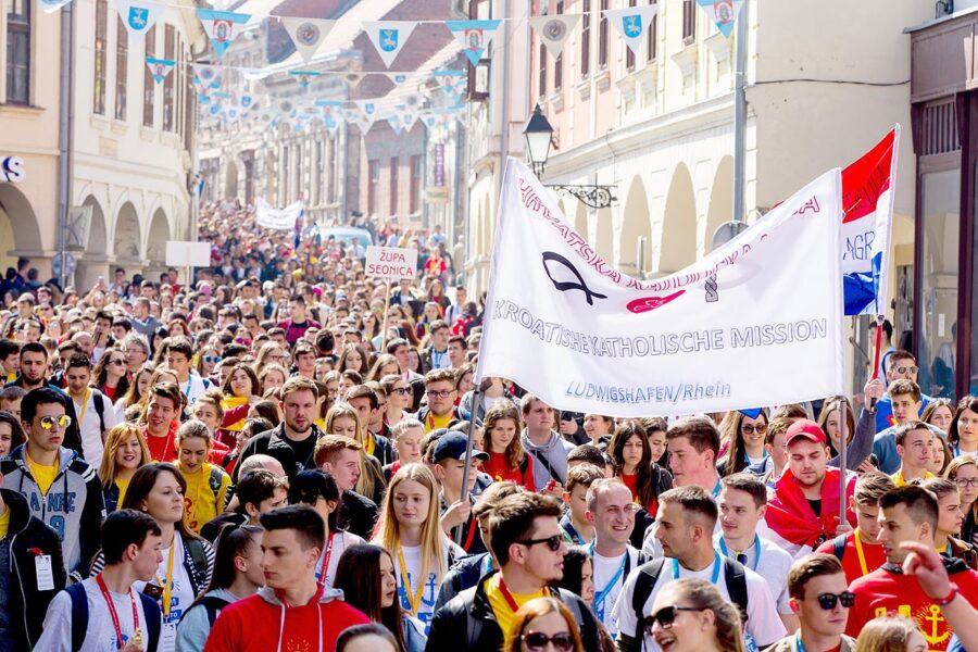 Hod mladih. Foto: Privatna arhiva.